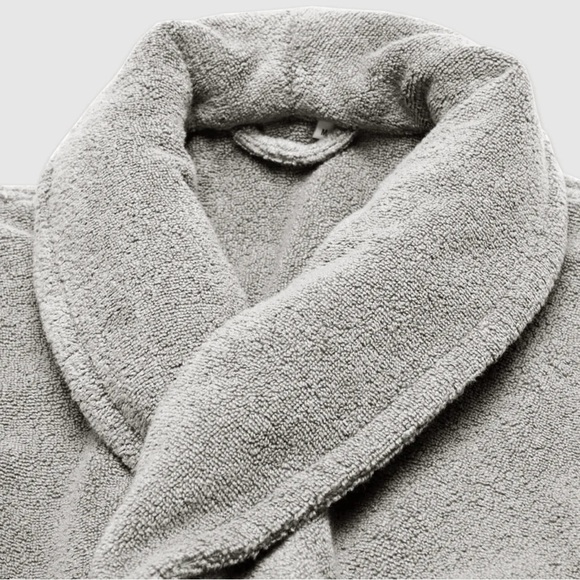 Riley Brand Luxe Terry Robe - Picture 2 of 10